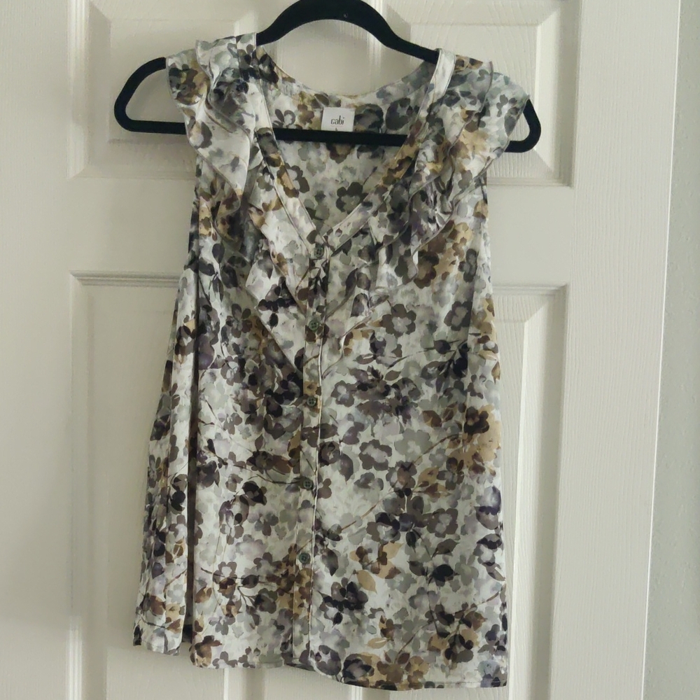 CAbi Black and Gray Ruffled Sleeveless Tank Top Size L. EUC